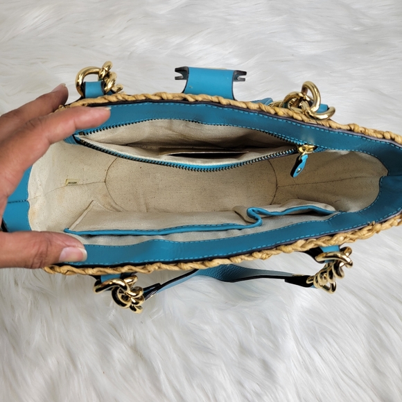 Michael Kors Santorini weave bucket tote wheat blue leather lined rafia straw - Picture 5 of 14